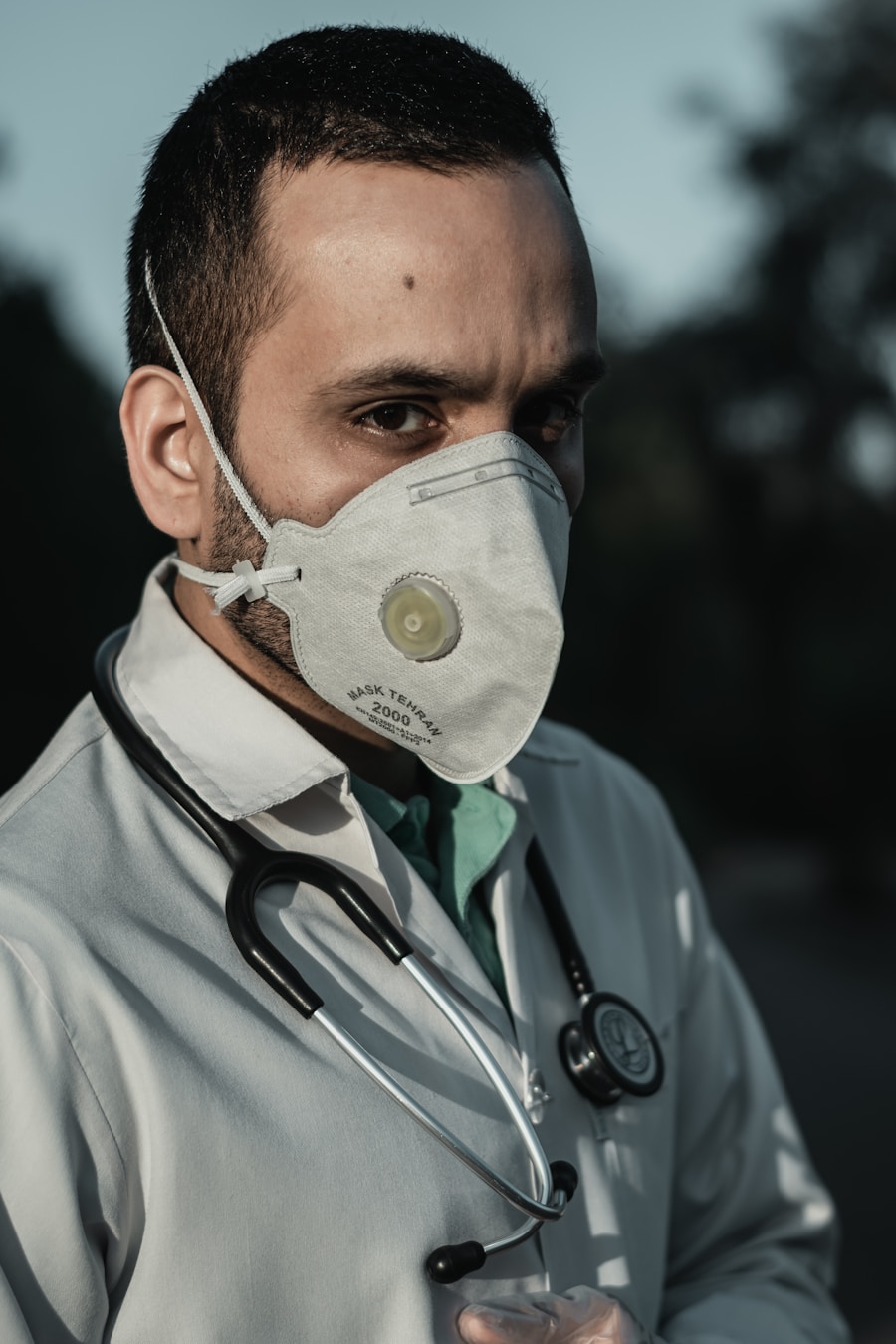 How Do Mesothelioma Lawyers Collaborate with Medical Professionals to Strengthen Their Clients Cases?