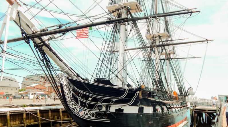 Photo Navy shipyard